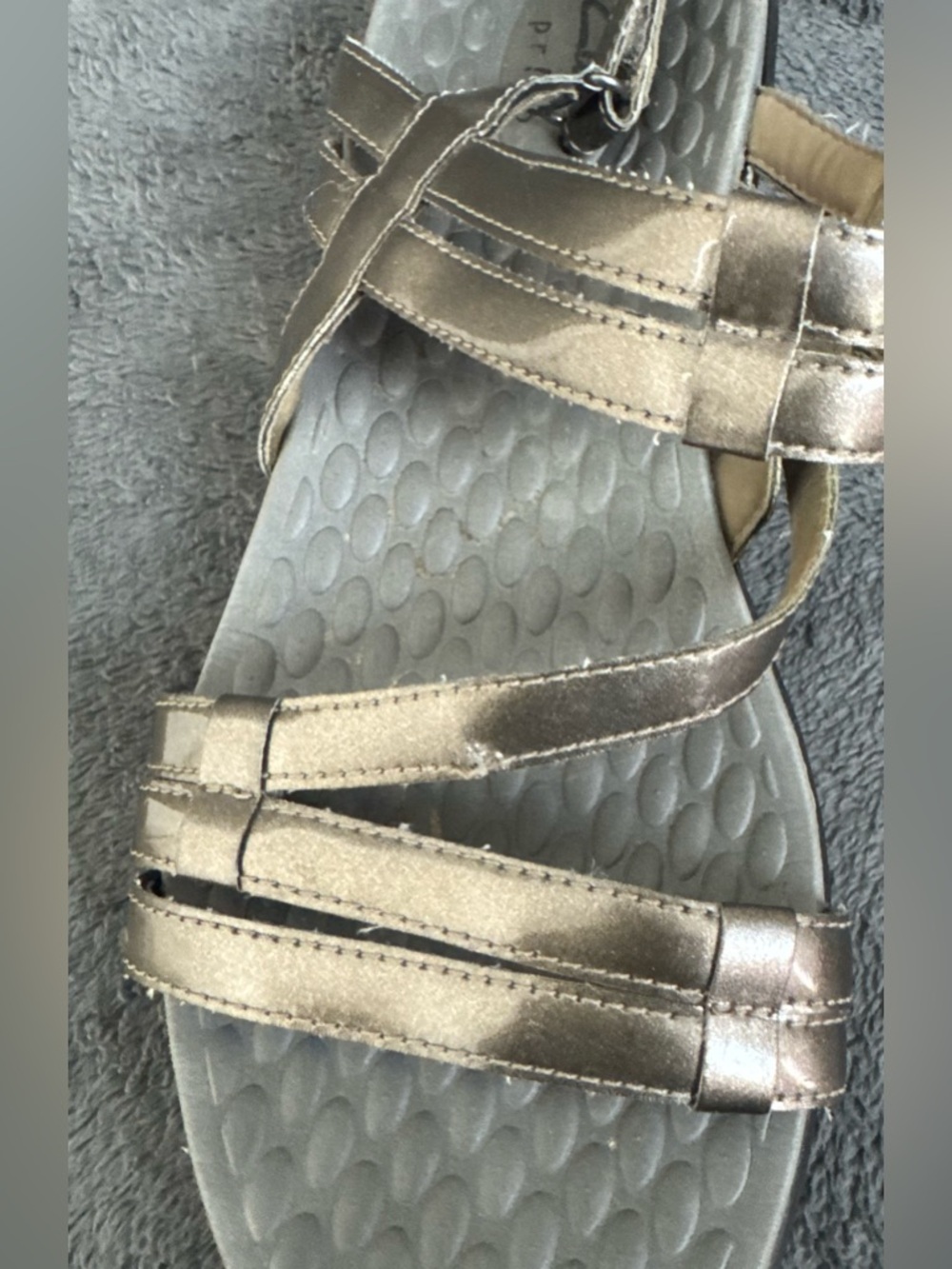 Clarks Privo Bronze Strappy Sandals | Cushioned Walking Slingback | Size 9 - Picture 4 of 7
